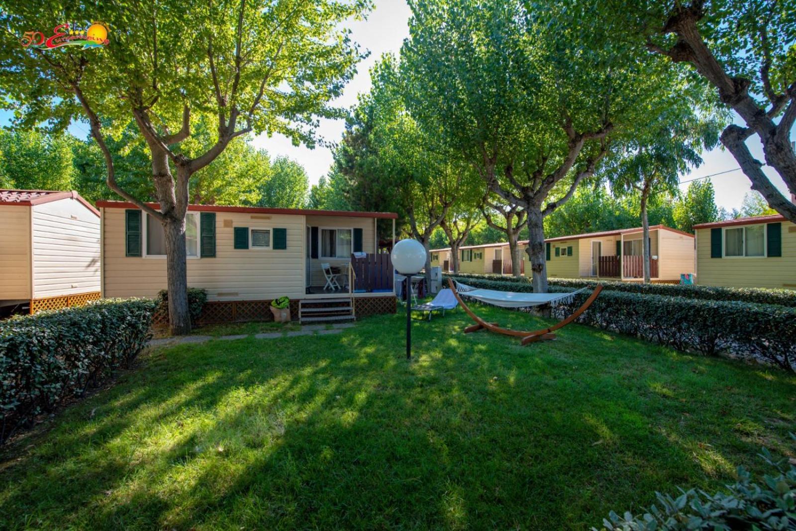 Club Del Sole Roseto Degli Abruzzi Easy Camping Village Exterior photo